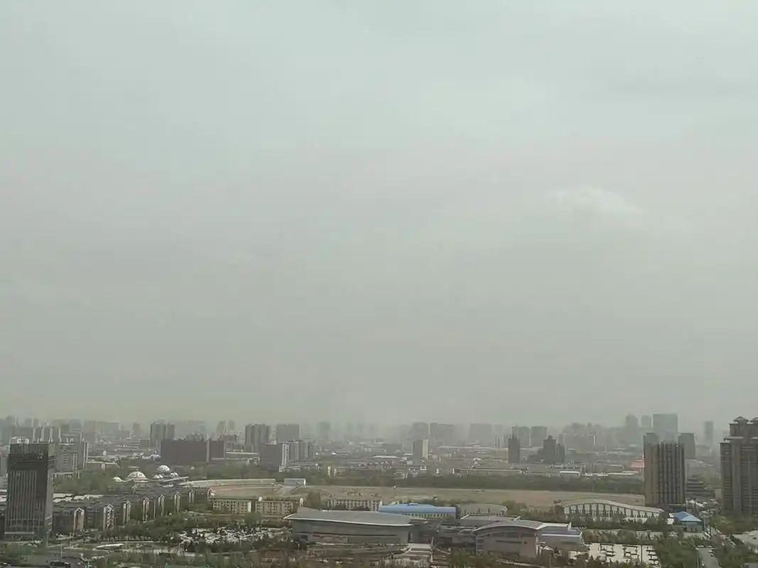 寧夏推進(jìn)美麗城市建設(shè)：以空氣質(zhì)量達(dá)標(biāo)為核心 攻堅(jiān)移動(dòng)源、揚(yáng)塵等污染治理